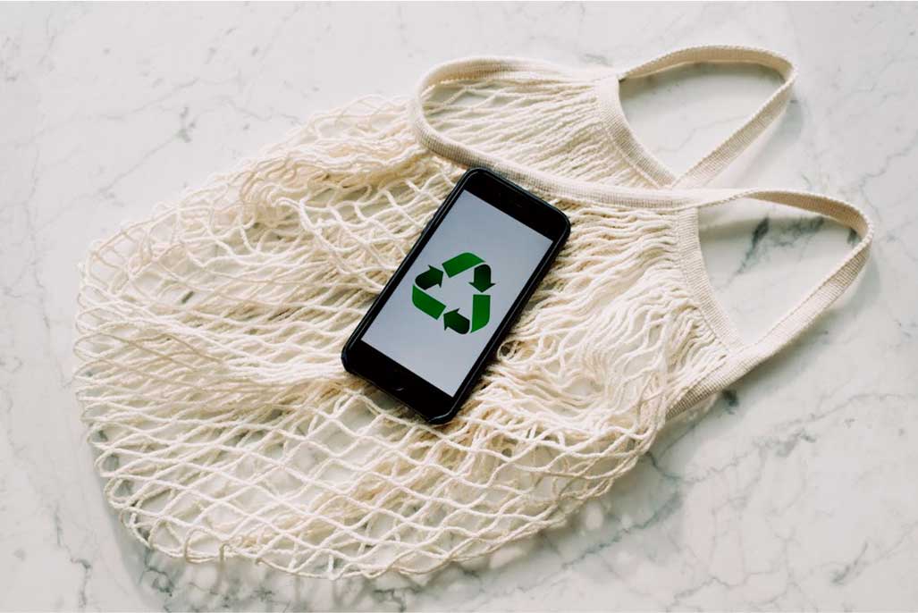 Reciclar papel, un gesto sostenible - Fundación Aquae